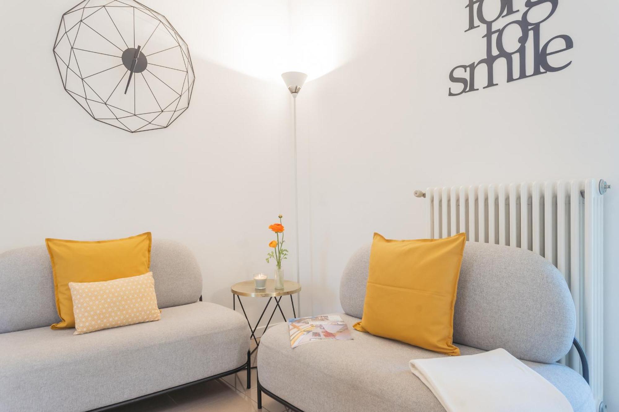 Ponente Balcony & Garden By Rent All Como กราเวโดนา ภายนอก รูปภาพ